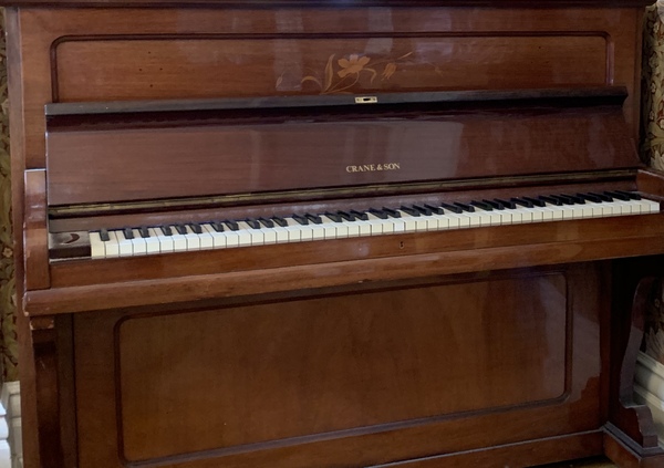 Music/piano teachers- is this unusual?