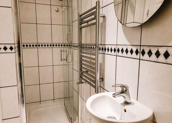 Advice on selling - Rightmove link included