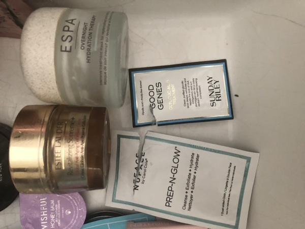 Beauty Hoarders anonymous - take pride in  your stride!!!