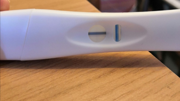 Is this a faint positive? I'm so confused :(