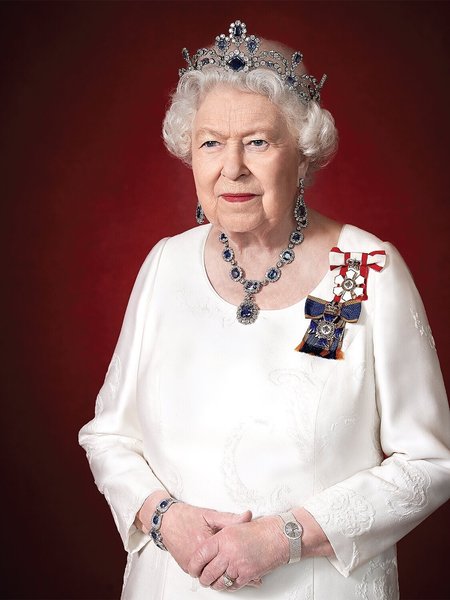 Royal Style - I’m not qualified but you can’t cut me off when there’s a wedding dress to look at...