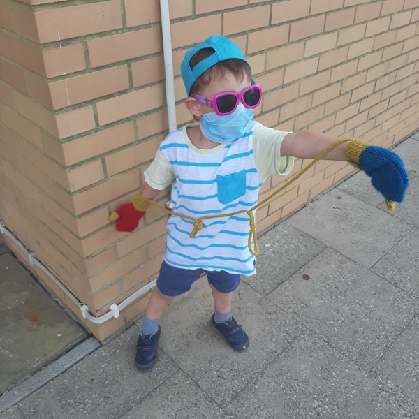 Children’s choice of clothes - bad taste!!!