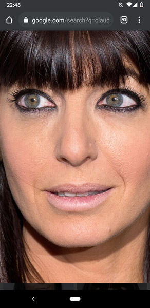 To get uncomfortable eyes watching Claudia Winkelman?