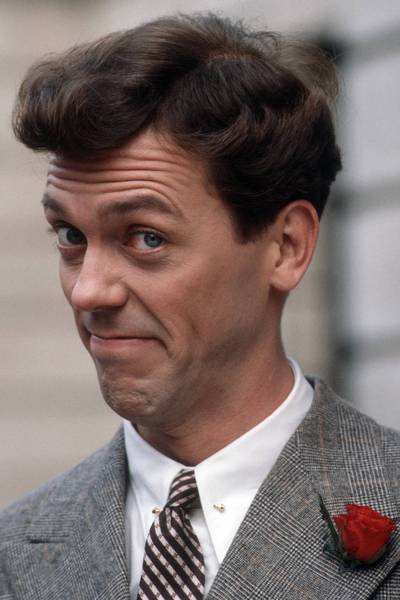 What makes someone look rich / wealthy?