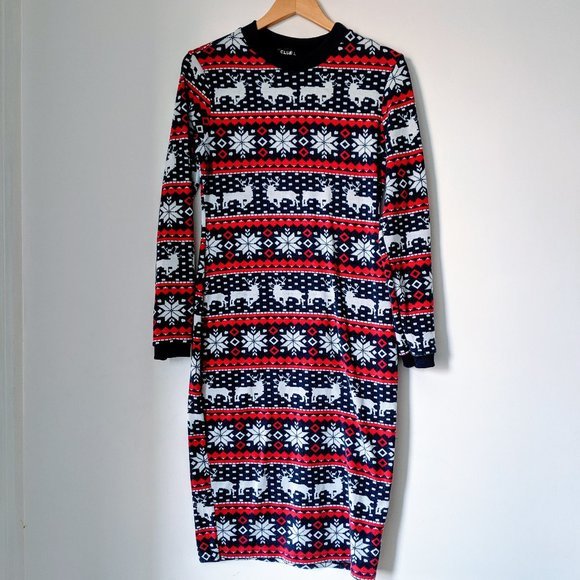 What will you be wearing Xmas day ? I’m thinking of this ? What do you think ?