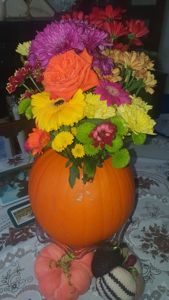 Have you already put up your halloween decoration and crafts?