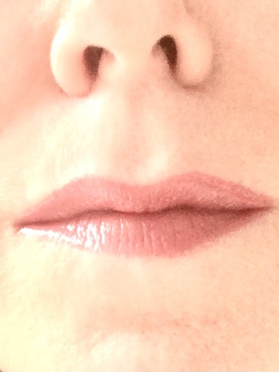 Shall we have another 'what lipstick are you wearing today' thread?