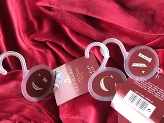 B&M initials velvet sacks support group