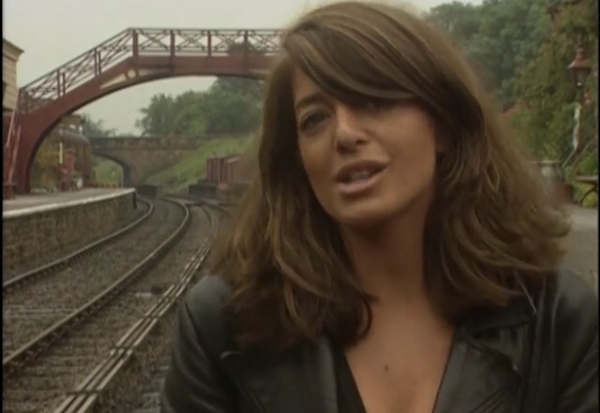 To get uncomfortable eyes watching Claudia Winkelman?