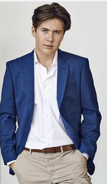 What makes someone look rich / wealthy?