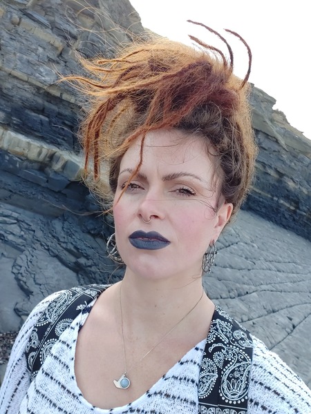 Shall we have another 'what lipstick are you wearing today' thread?