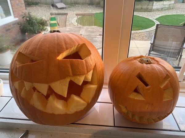 Have you already put up your halloween decoration and crafts?