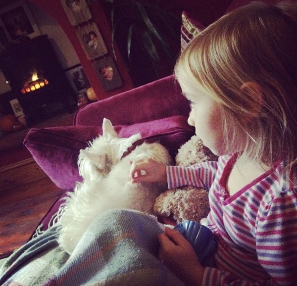 Frugal friends follow each other frugally through Hallowe'en, COVID all welcome