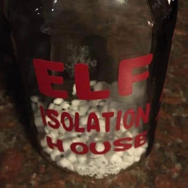 A dreaded Elf on the Shelf thread
