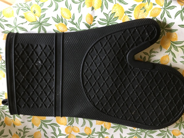 To ask about your oven gloves...