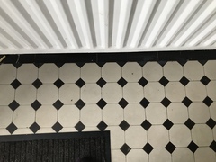 can you help with 1910 semi hallway?