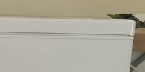Chest Freezer - how flat should the lid be?