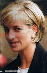 Short hair 'strong' features