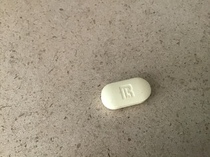 Can anyone identify this pill?