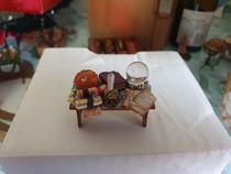 Anyone make dollshouse stuff - sdult not kids