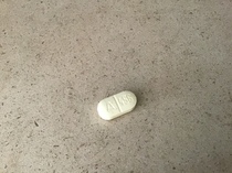 Can anyone identify this pill?