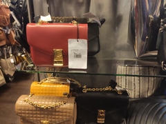 Les Parisiennes de Mamansnet: L'enfer c'est les Autres