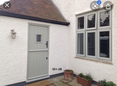 Which colour windows (pictures)?