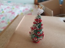 Anyone make dollshouse stuff - sdult not kids