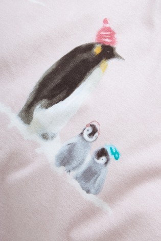 Show me your Christmas Bedding! 😁