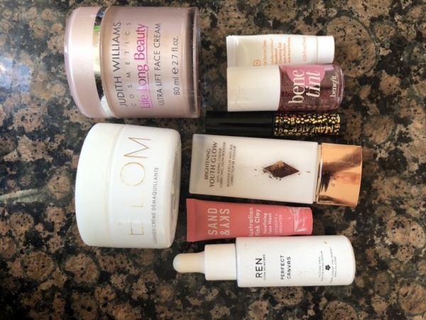 Beauty Hoarders anonymous - take pride in  your stride!!!