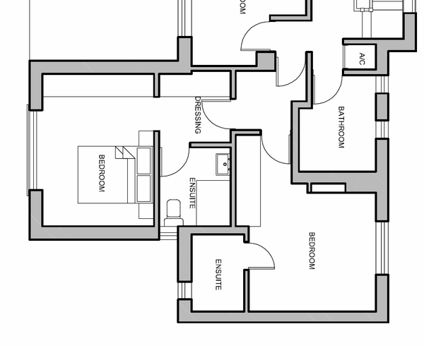 Move master bedroom or not ?