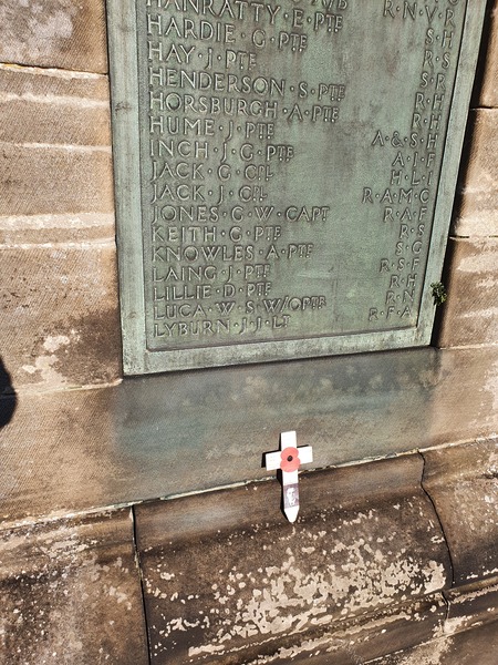 Anyone going near Liberton War Memorial before Remembrance Sunday?