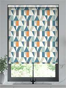 Kitchen window treatment