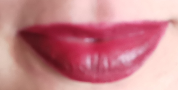 Shall we have another 'what lipstick are you wearing today' thread?