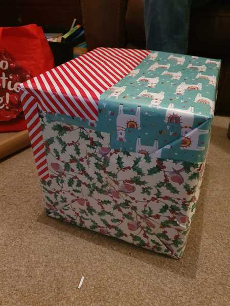 Do you ‘wrap as you buy’ or ‘wrap it all in one go on Xmas Eve’?