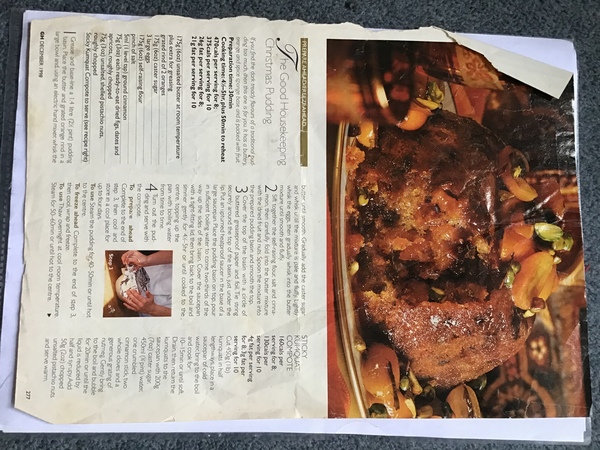 Has anyone made a golden Christmas pudding