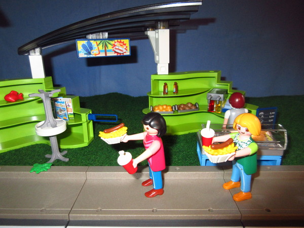 Playmobil pandemic in our house part 3