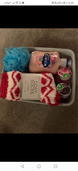 To not understand the trend for 'hampers' as presents