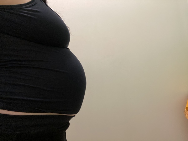 23 weeks pregnant.. Still no bump