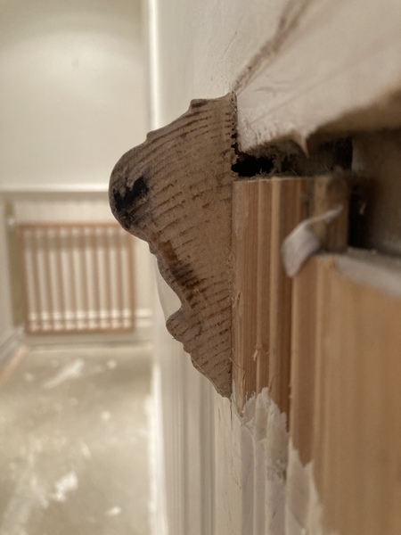 What's the name of this dado rail and skirting?