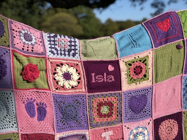 Woolly Hugs : A Blanket for Shefliesonherownwings. Crafters and donors, please, we need your help.