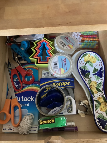 De-cluttering with pics