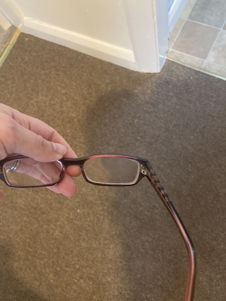 DH, high prescription and new glasses that are too thick