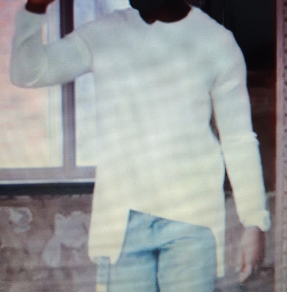 Can you help me find this men's jumper?