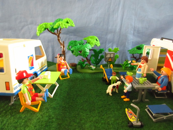 To help me with playmobil