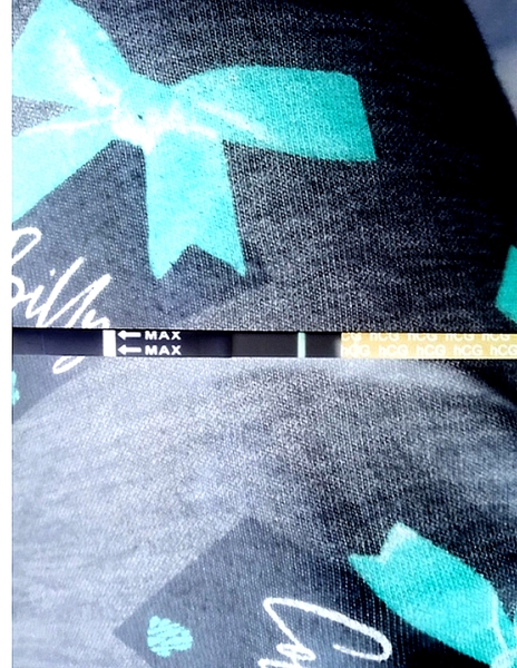 Can someone tell me if they see what i see