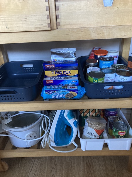 De-cluttering with pics