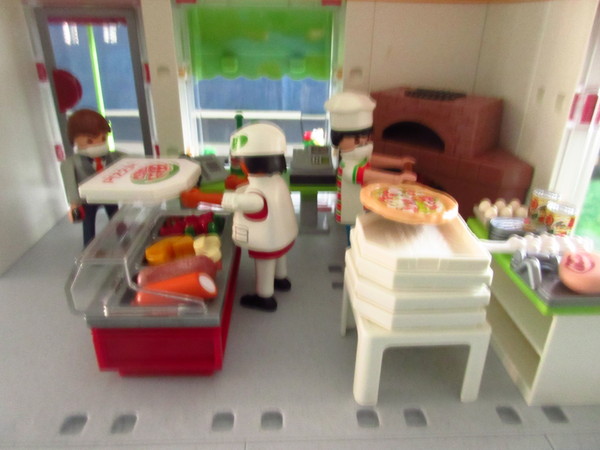 Playmobil pandemic in our house part 3