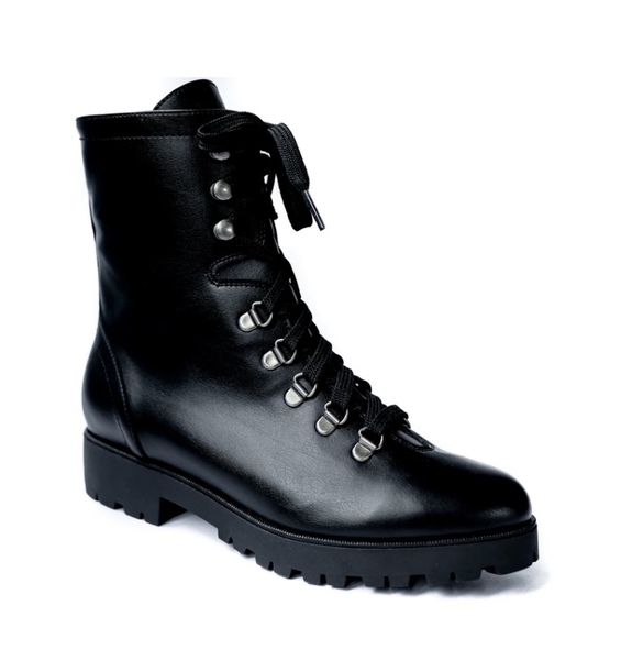 Biker/lace up boots for slim ankles