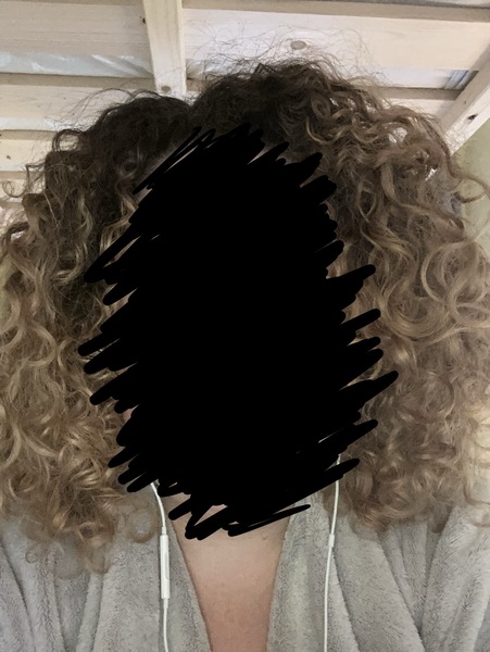Semi permanent hair colour